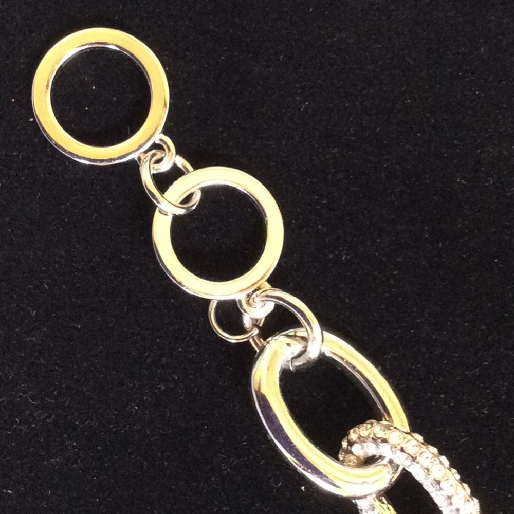 Silver and Rhinestone toggle bracelet - Picture 2 of 4